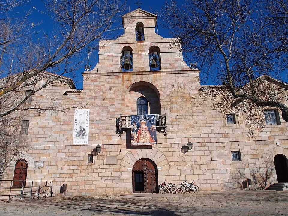 El santuario de la Virgen de la Cabeza, en la Sierra de Andújar.